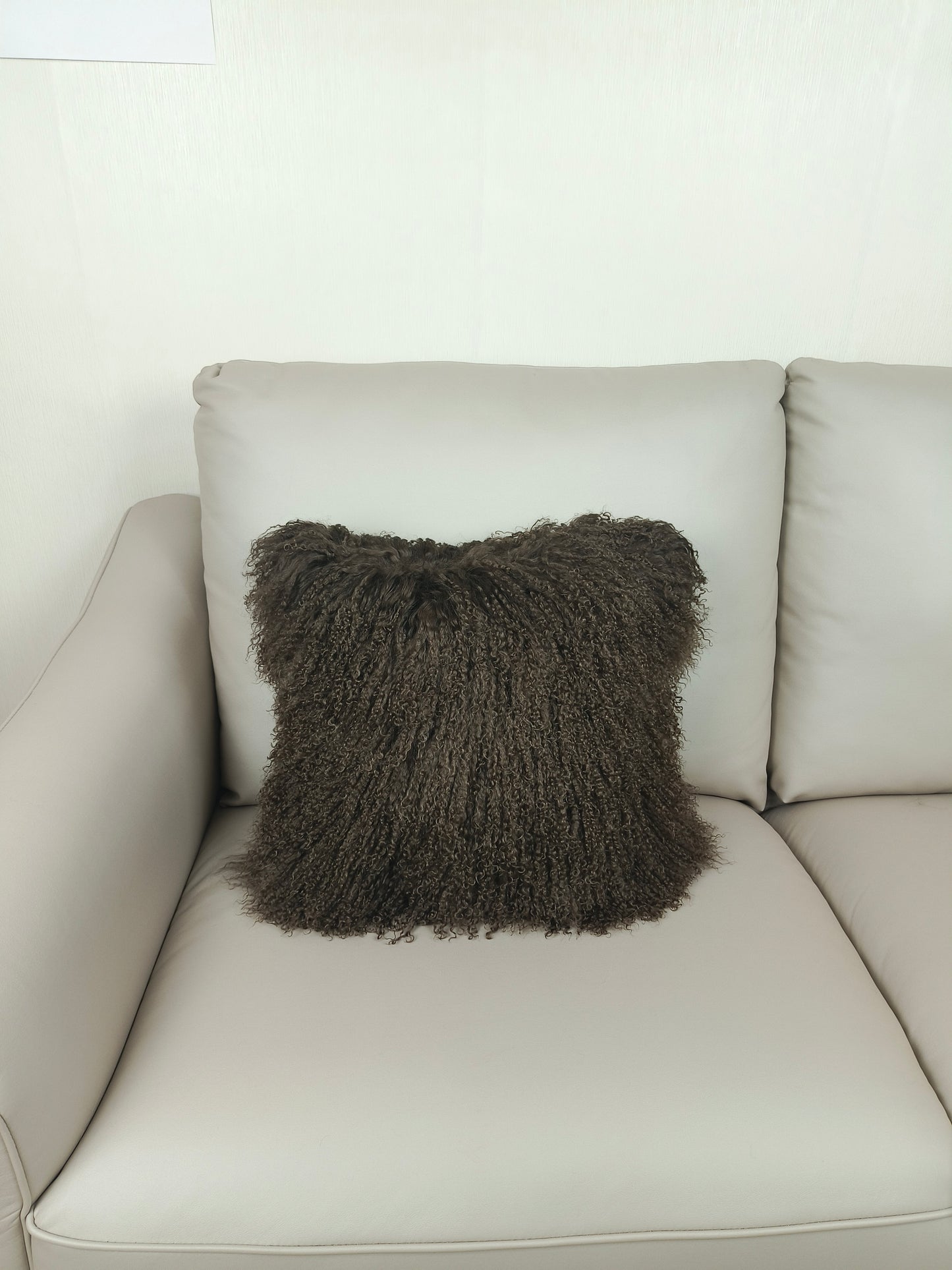 Housse de coussin en fourrure d'agneau tibétaine/mongole noire