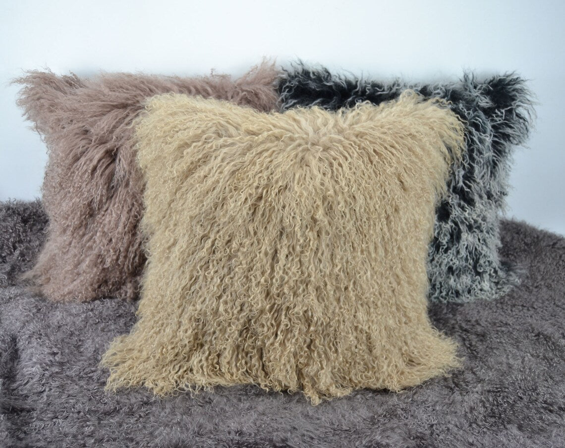 Housse de coussin en fourrure d'agneau tibétaine/mongole Beige foncé 