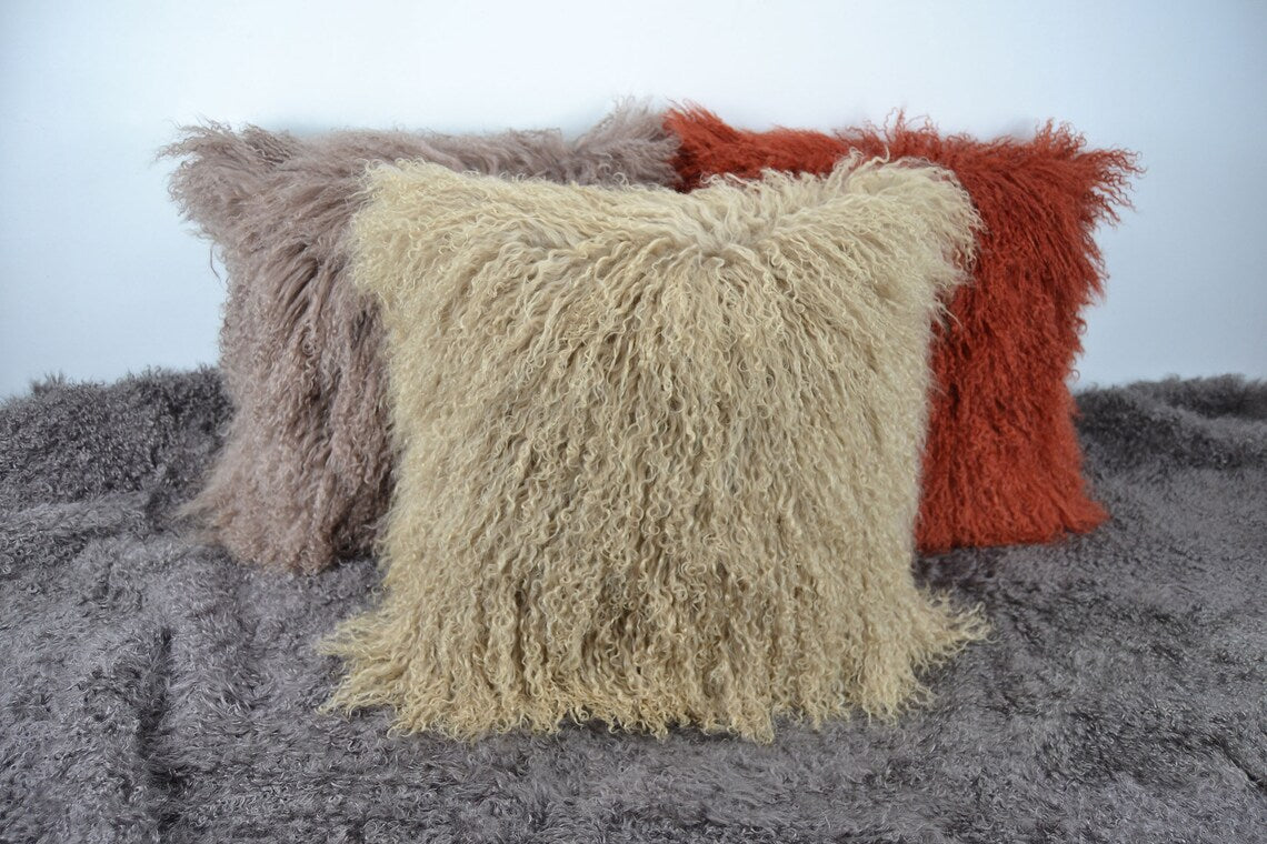 Housse de coussin en fourrure d'agneau tibétaine/mongole Beige foncé 