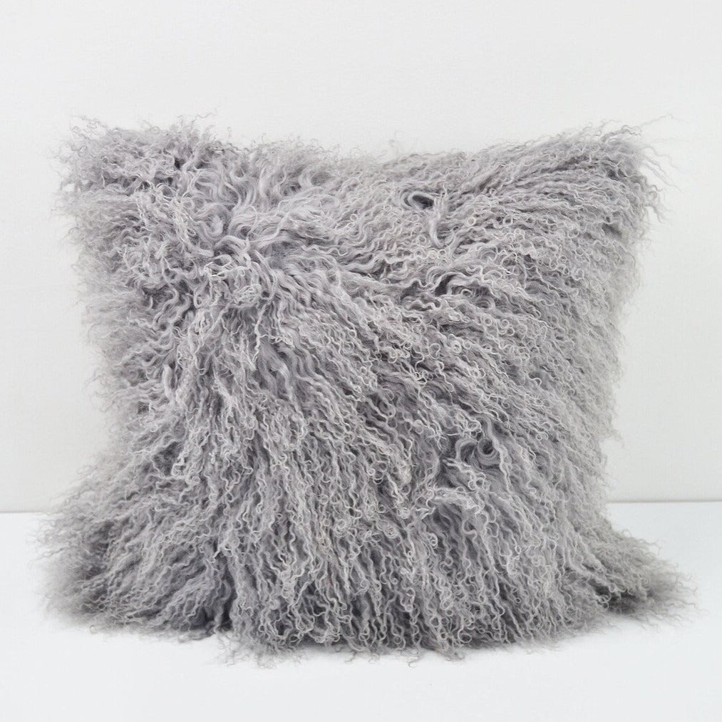 Housse de coussin en fourrure d'agneau tibétain/mongol gris 